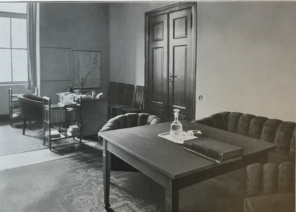 Das Arbeitszimmer von Friedrich Schmidt-Ott im Berliner Schloss