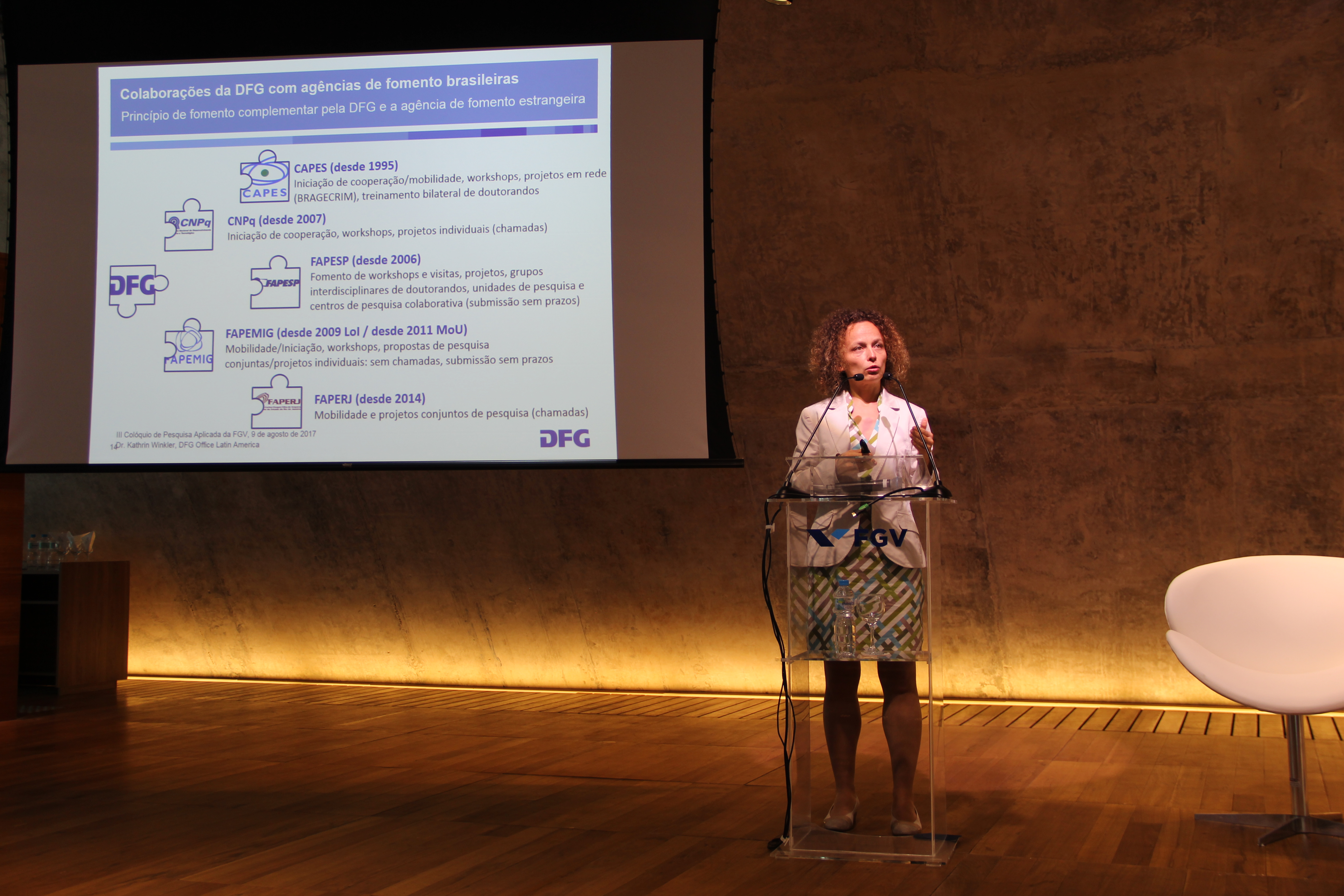Kathrin Winkler presentó las actividades realizadas por la DFG en Brasil