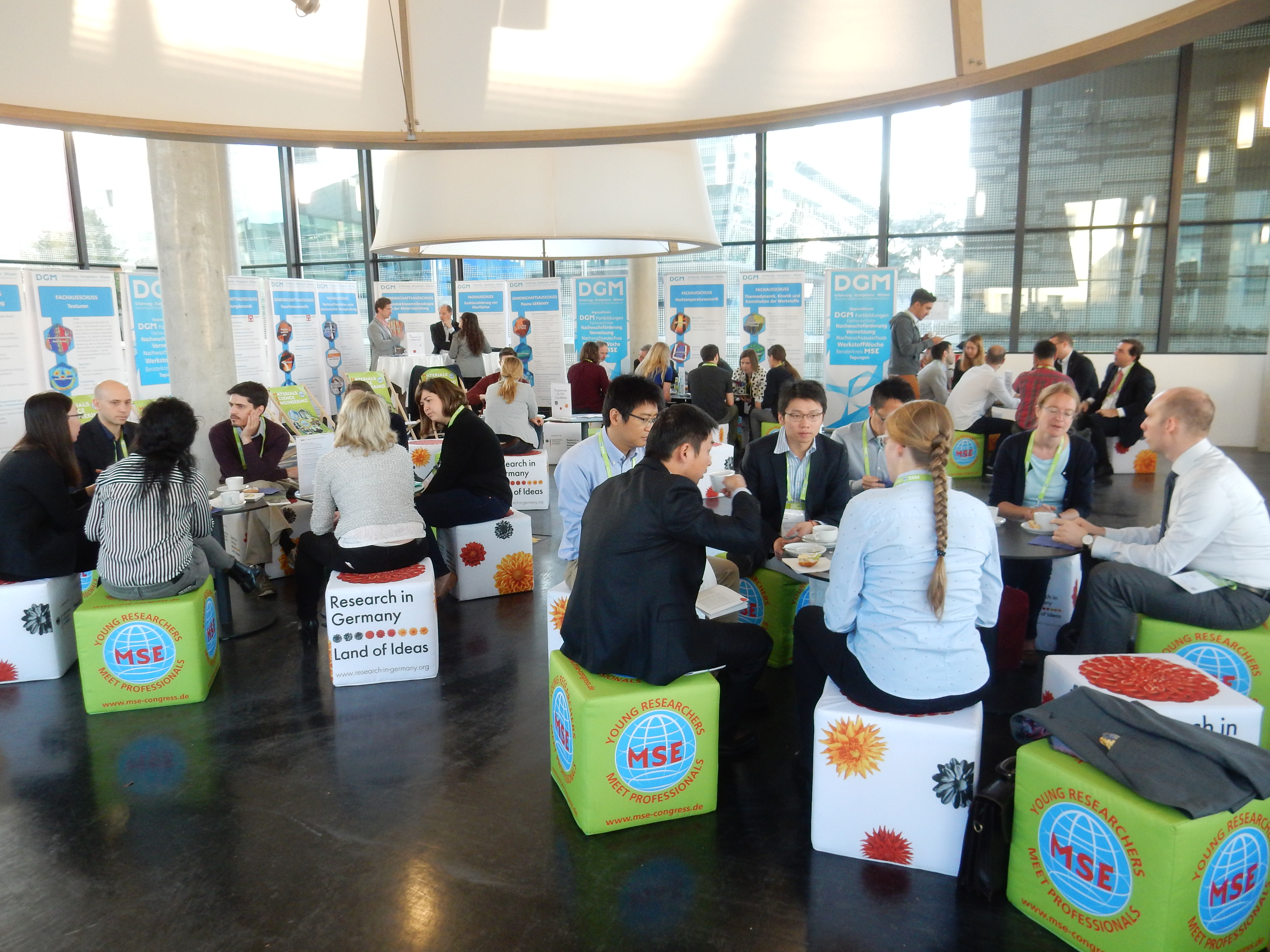 Vivid exchange at the “Science Breakfast”, MSE 2018