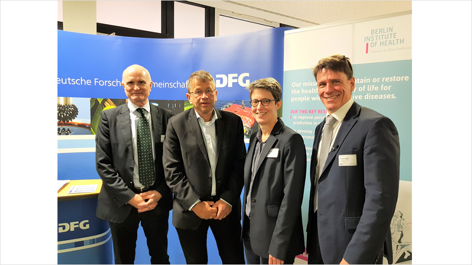 Left to right: Prof. Axel R. Pries, Prof. Heyo K. Kroemer, Prof. Britta Siegmund, Prof. Georg Duda.